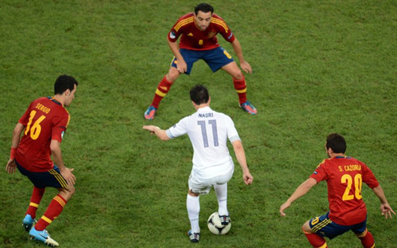 Pressing là gì trong bóng đá